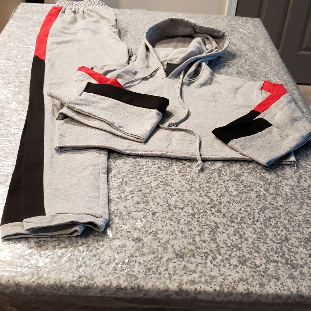 Jogging set - Picture 7 of 8